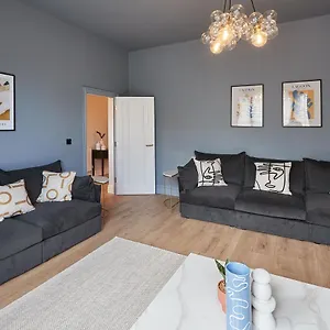Host & - Parkside Holiday home